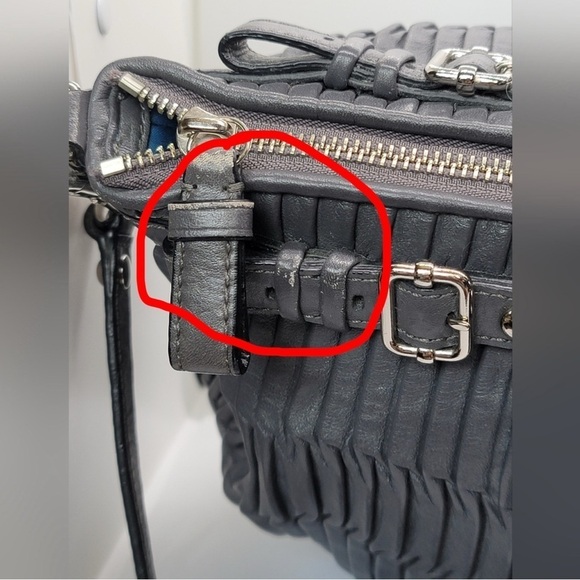 Coach Madison gathered leather bag - Picture 5 of 10